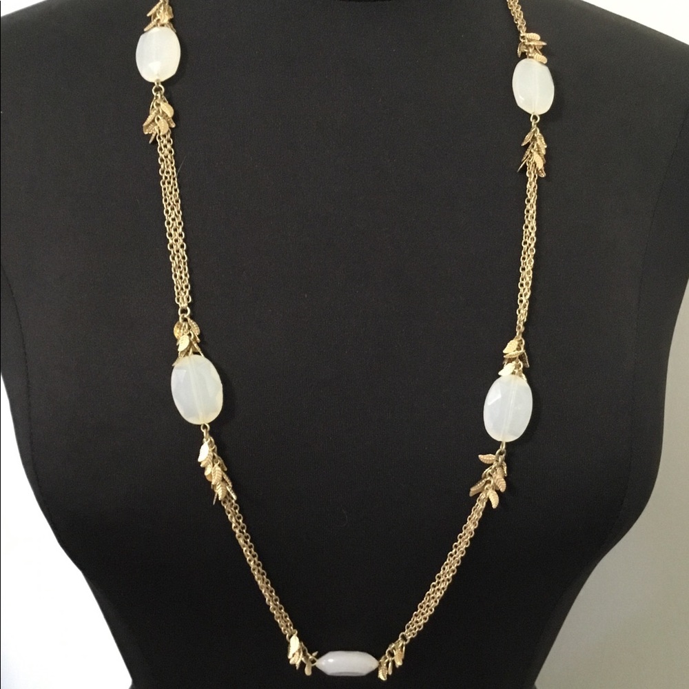 NWOT Necklace